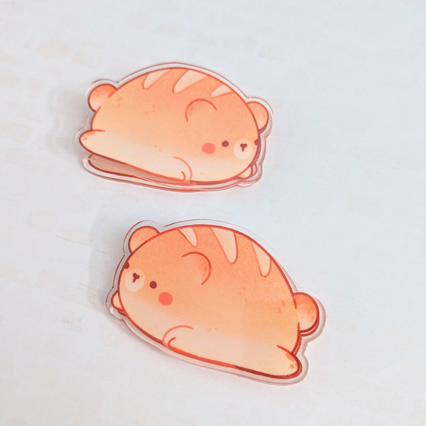 Maku the Bread Bear Acrylic Stationery Clips