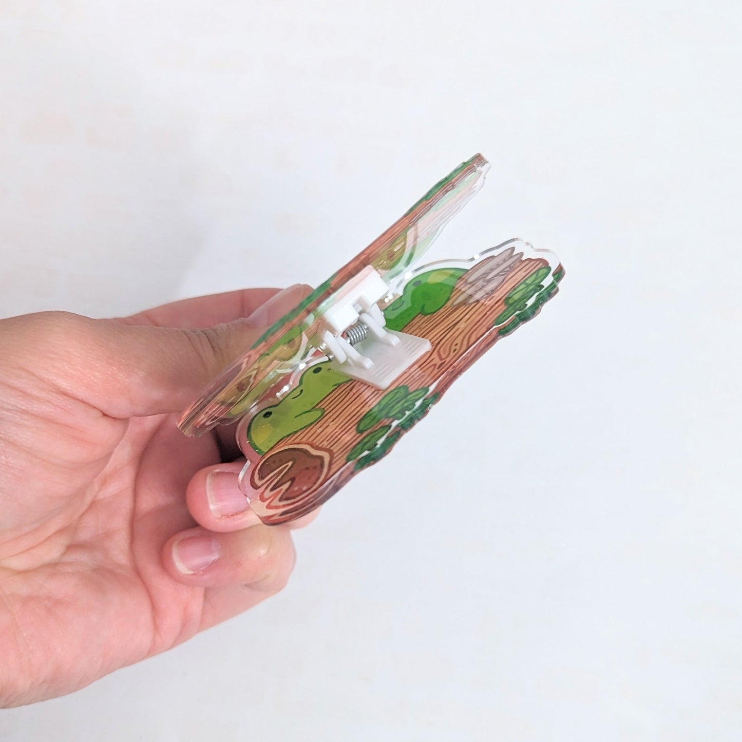 Frogs in Love Acrylic Stationery Clips