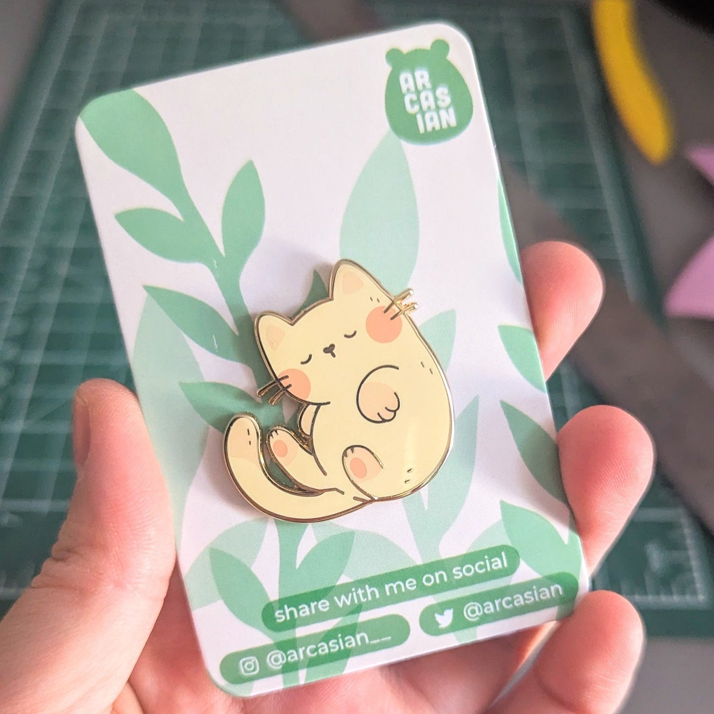 Buttercream Kitty Enamel Pin