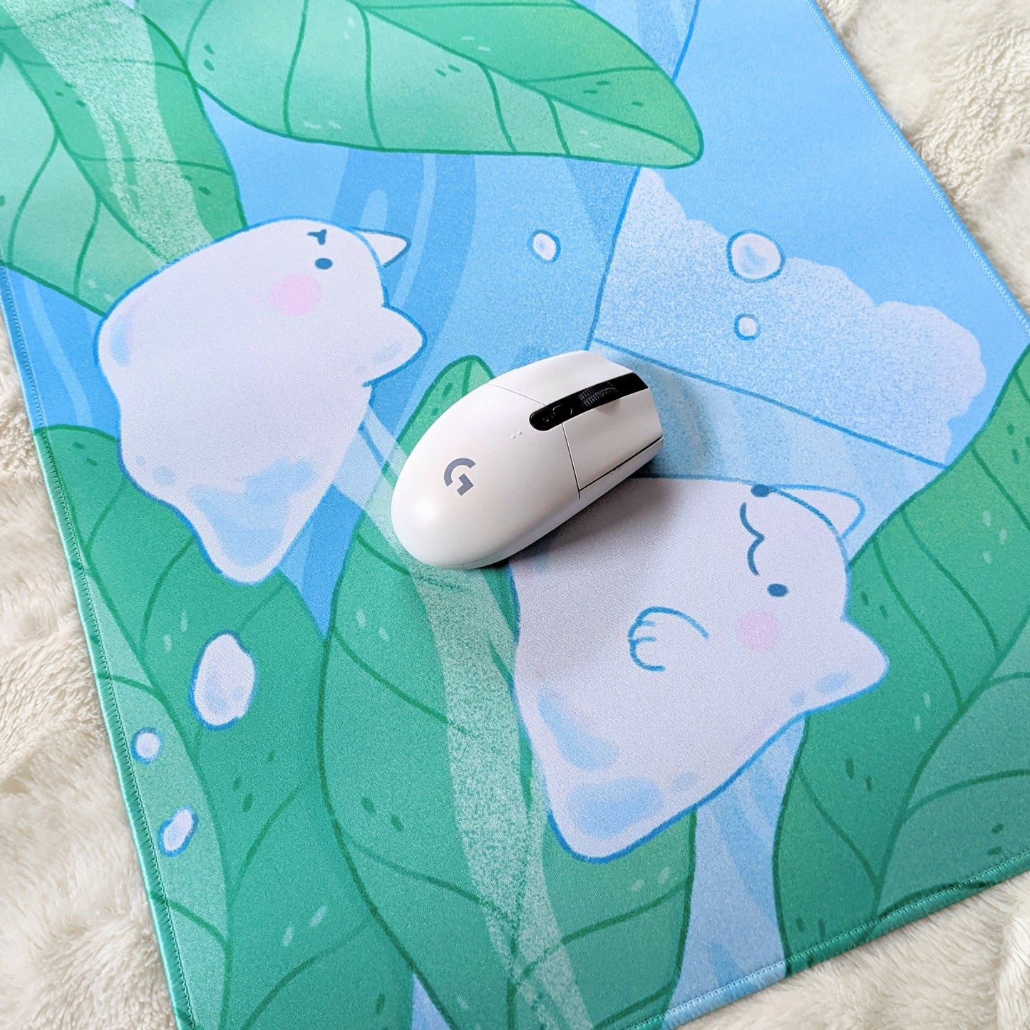 Bubble Dreams Desk Mat