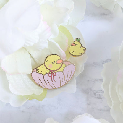 Little Ducklings Enamel Pin Set